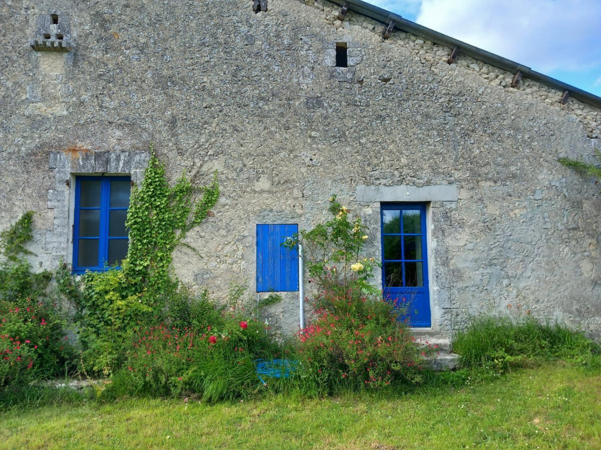 La Montagne Sud Bed and Breakfast Allemans Exteriör bild