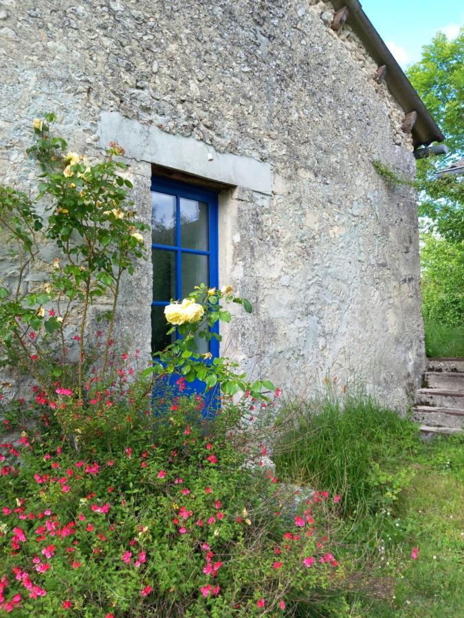 La Montagne Sud Bed and Breakfast Allemans Exteriör bild